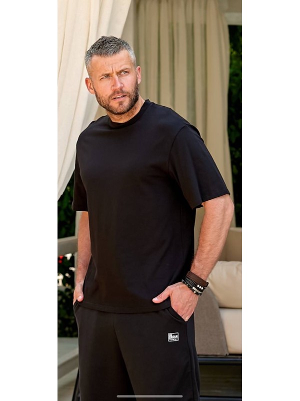 Футболка чоловіча чорного кольору 33591