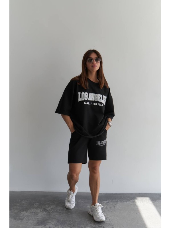 Жiночiй спортивный костюм з шортами чорного кольору 33602