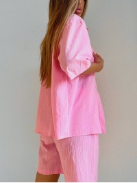 Жiночiй прогулянковий костюм з сорочкою рожевого кольору 33612