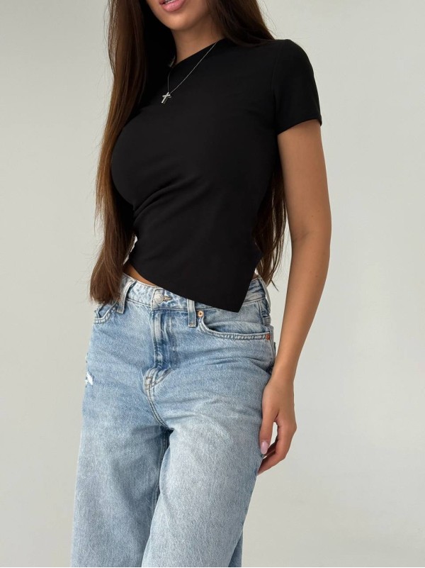 Жiноча базова футболка чорного кольору 33632