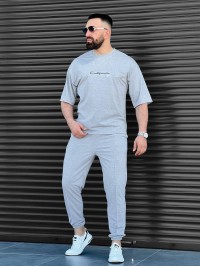 Чоловічий повсякденний костюм сiрого кольору 33665