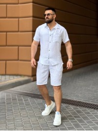 Чоловічий льняний костюм бiлого кольору 33673