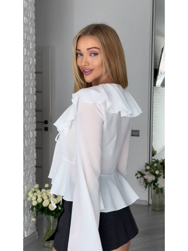 Жіноча блуза на зав'язках бiлого кольору 33716