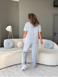 Легкий повсякденний костюм сiрого кольору 33724