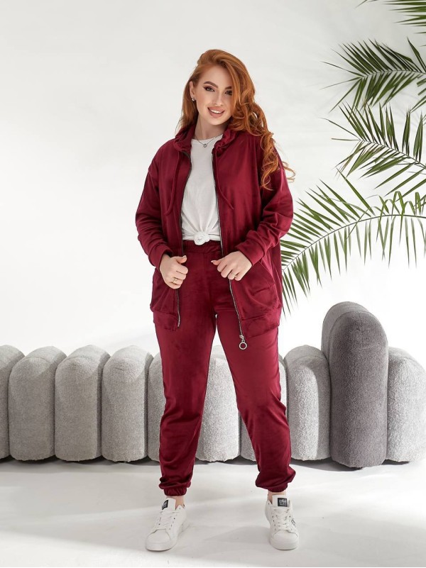 Велюровий жіночий костюм бордового кольору 33735