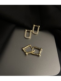 Сережки 2в1 з камінцями англійський замок золотого кольору 33746