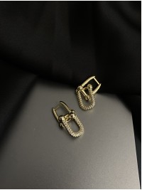 Сережки 2в1 з камінцями англійський замок золотого кольору 33746