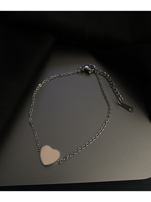 Браслет Серце замок карабін срібного кольору 33748