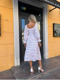 Універсальна сукня міді молочного кольору 33766