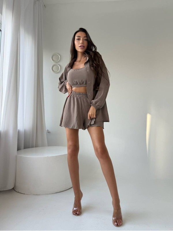 Літній жіночий костюм 3-ка коричневого кольору 33793