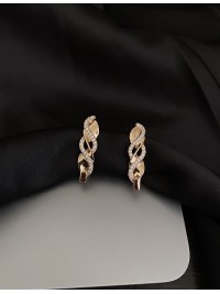 Сережки з плетінням англійський замок золотого кольору 33809