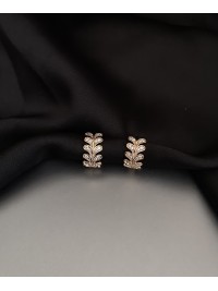 Сережки гілочка з камінцями круглий замок золотого кольору 33827