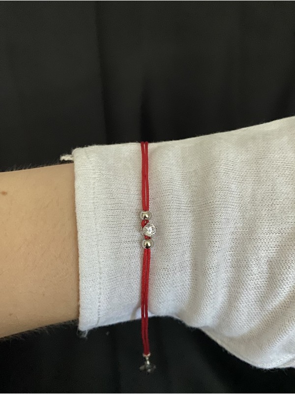 Мінімалістичний браслет з червоною ниткою замок карабін 33829