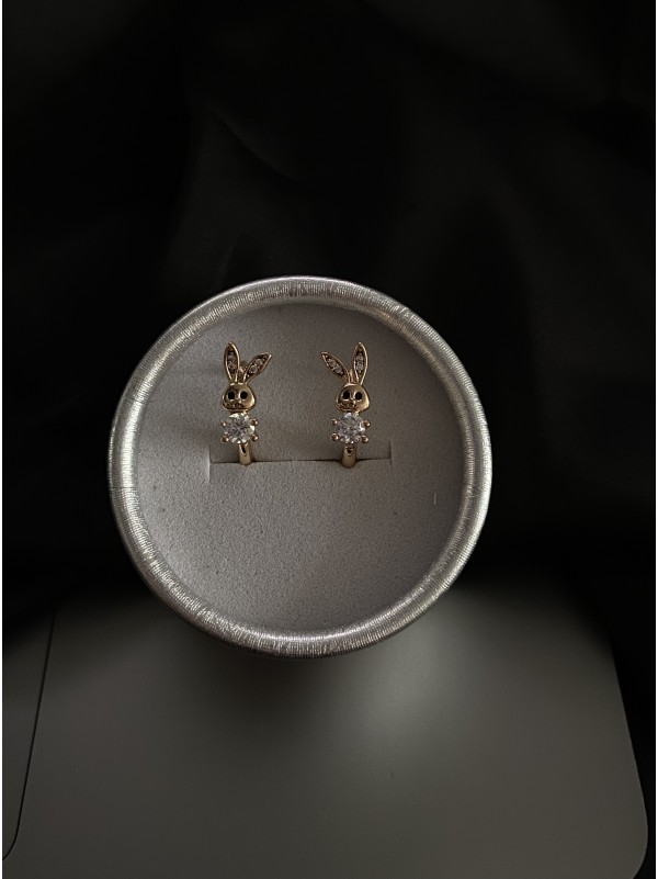 Сережки зайчики з камінцями круглий замок золотого кольору 33831