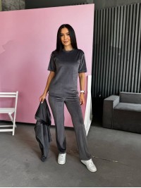 Жіночий велюровий костюм 3-ка графiтового кольору 33846