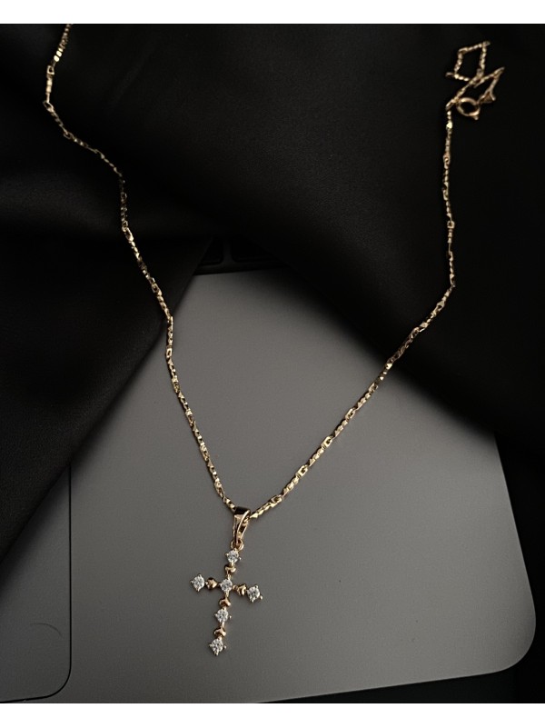 Підвіска Хрестик з камінчиками золотого кольору 33876