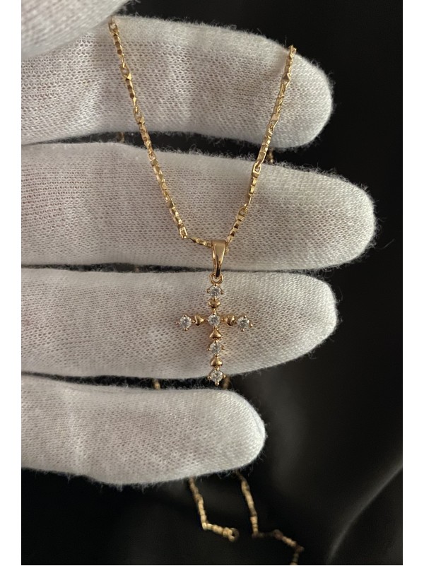 Підвіска Хрестик з камінчиками золотого кольору 33876