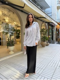 Шовкова жіноча сорочка у смужку сiрого кольору 33928