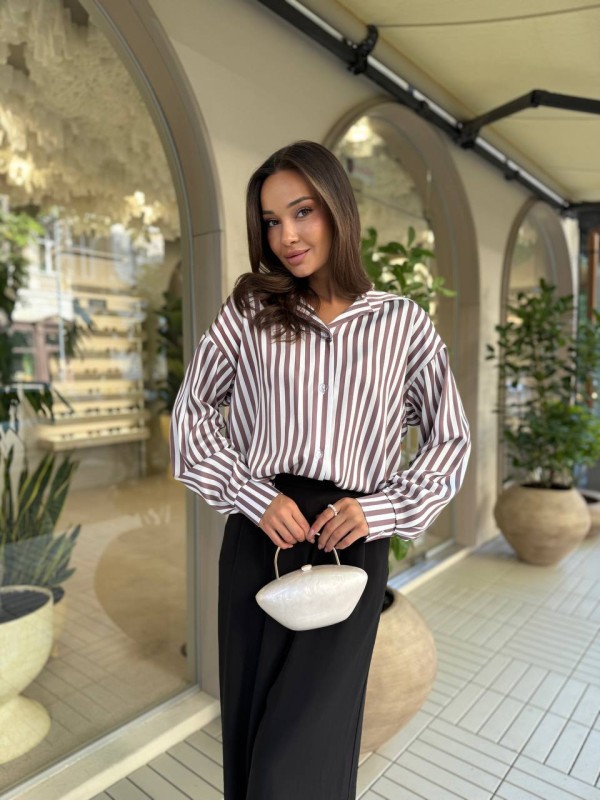 Шовкова жіноча сорочка у смужку коричневого кольору 33929