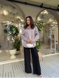 Шовкова жіноча сорочка у смужку коричневого кольору 33929