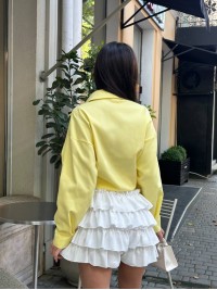 Жіночi короткi шорти з рюшами молочного кольору 33947