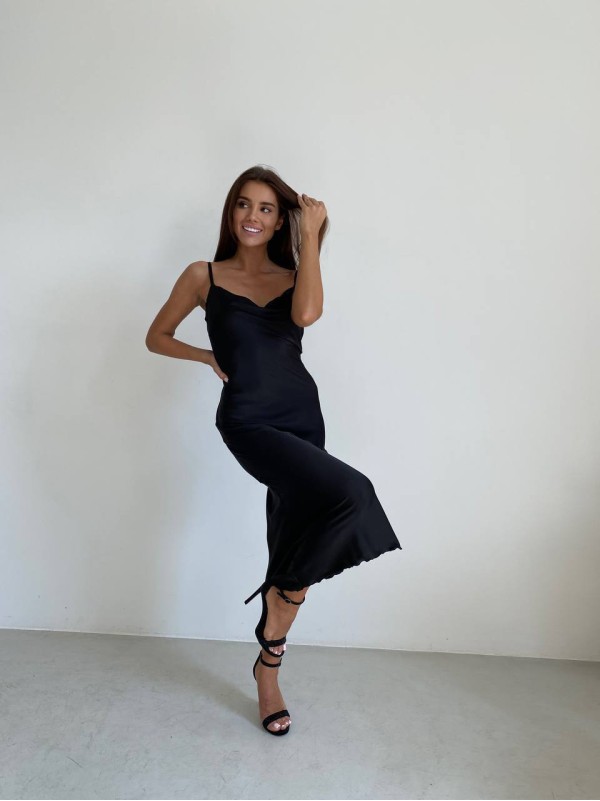 Шовкова сукня мiді чорного кольору 33983