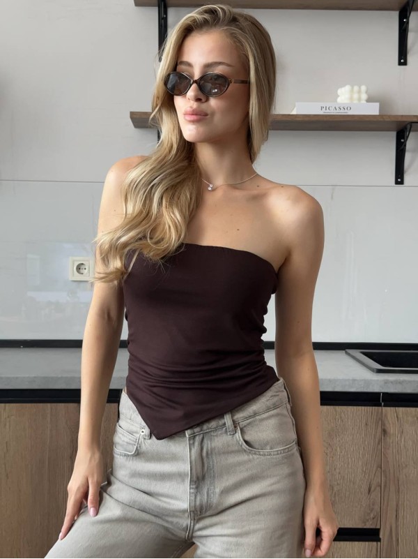 Жіночий топ з асиметричним краєм коричневого кольору 33991