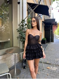 Жіночi короткi шорти з рюшами чорного кольору 34035