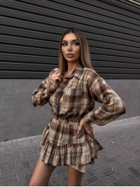 Жіночий костюм зі спідницею в клітку бежевого кольору 34043