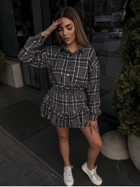 Жіночий костюм зі спідницею в клітку графiтового кольору 34045