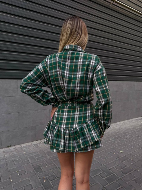 Жіночий костюм зі спідницею в клітку зеленого кольору 34046