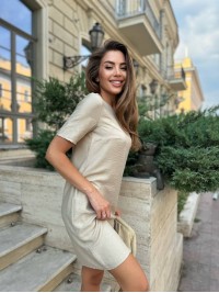 Легка сукня міні бежевого кольору 34052