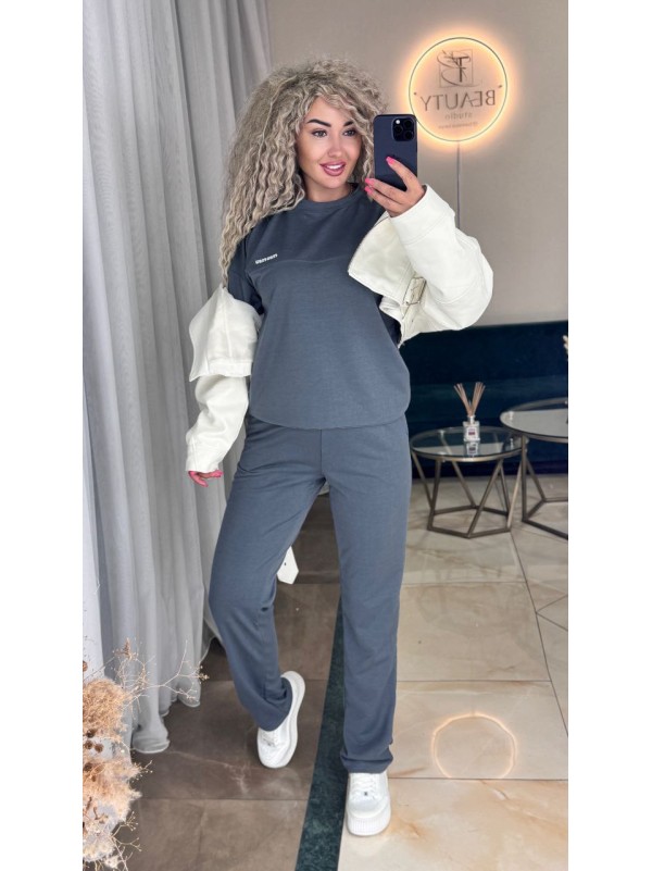Жіночий спортивний костюм сiрого кольору 34104