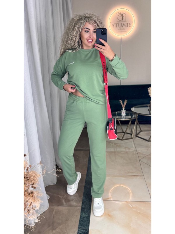 Жіночий спортивний костюм оливкового кольору 34106