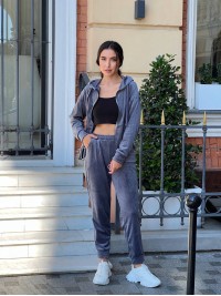 Жіночий спортивний костюм на блискавці графiтового кольору 34113