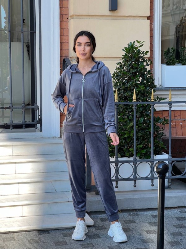 Жіночий спортивний костюм на блискавці графiтового кольору 34113