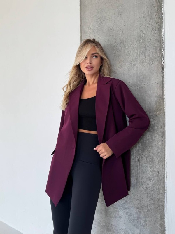 Жіночий подовжений пiджак з поясом бордового кольору 34123