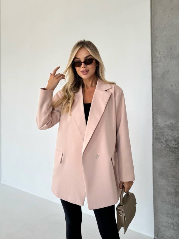 Жіночий подовжений пiджак з поясом бежевого кольору 34125