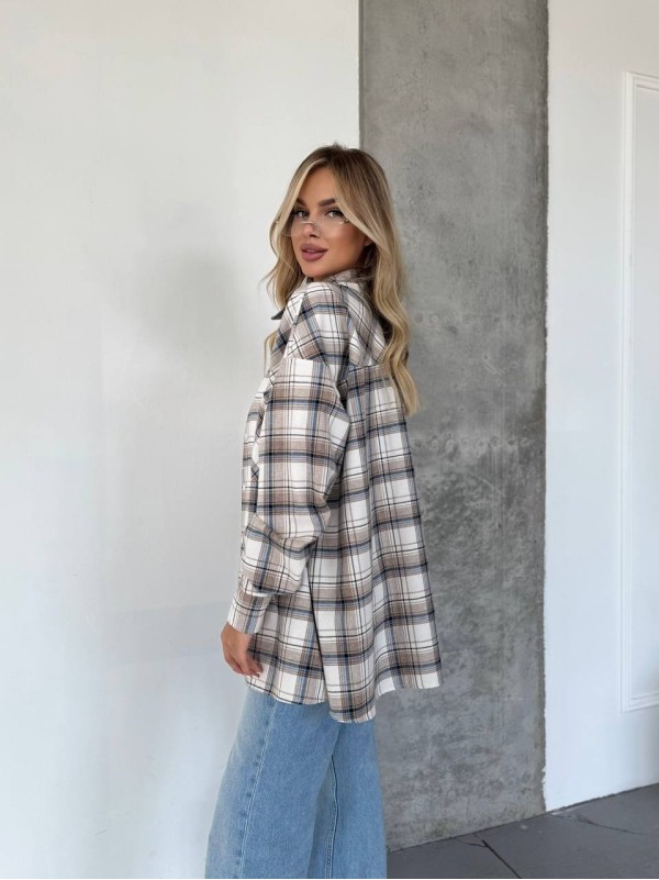 Жіноча фланелева сорочка в клітинку молочного кольору 34152