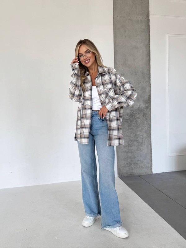 Жіноча фланелева сорочка в клітинку молочного кольору 34152