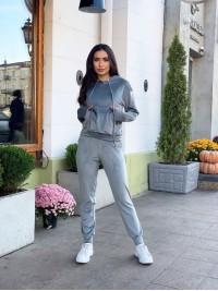 Жіночий спортивний костюм сiрого кольору 34156