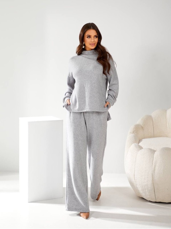 Жiночiй брючний костюм з ангори сiрого кольору 34173