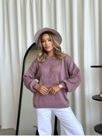 Класичний жіночий светр з ажурним плетiнням пудрового кольору 34177