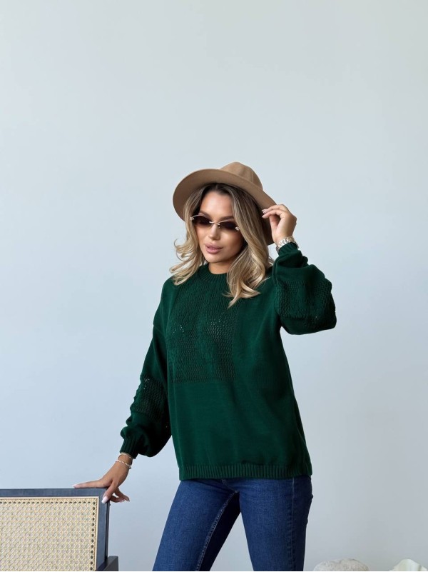 Класичний жіночий светр з ажурним плетiнням смарагдового кольору 34178