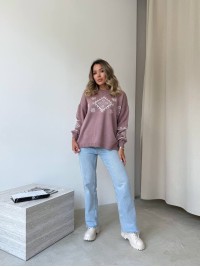 Класичний жіночий светр із етнічним візерунком пудрового кольору 34184