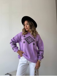 Класичний жіночий светр із етнічним візерунком бузкового кольору 34186