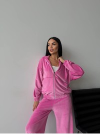 Велюровий жіночий костюм з капюшоном рожевого кольору 34209