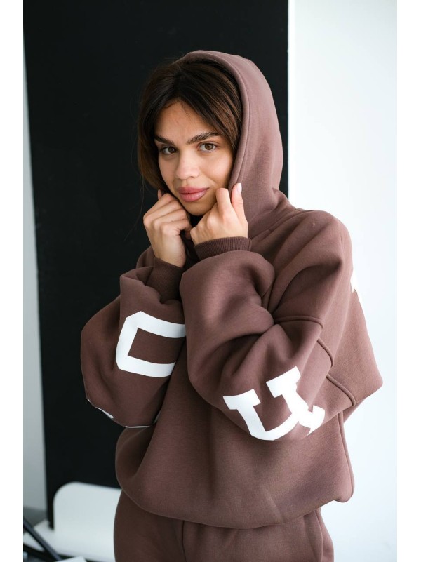 Жіночий теплий костюм з написом коричневого кольору 34216