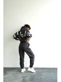 Жіночий теплий костюм з написом графiтового кольору 34218