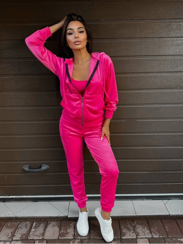 Велюровий жіночий костюм двійка рожевого кольору 34235